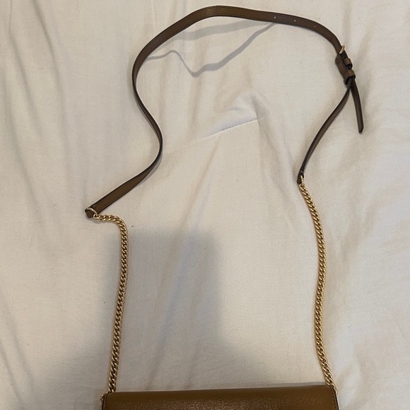 Tory Burch Robinson chain wallet